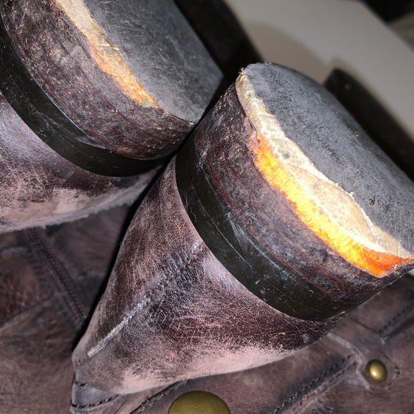 Two Lips Leather Riding Boots With Straps - Picture 4 of 8